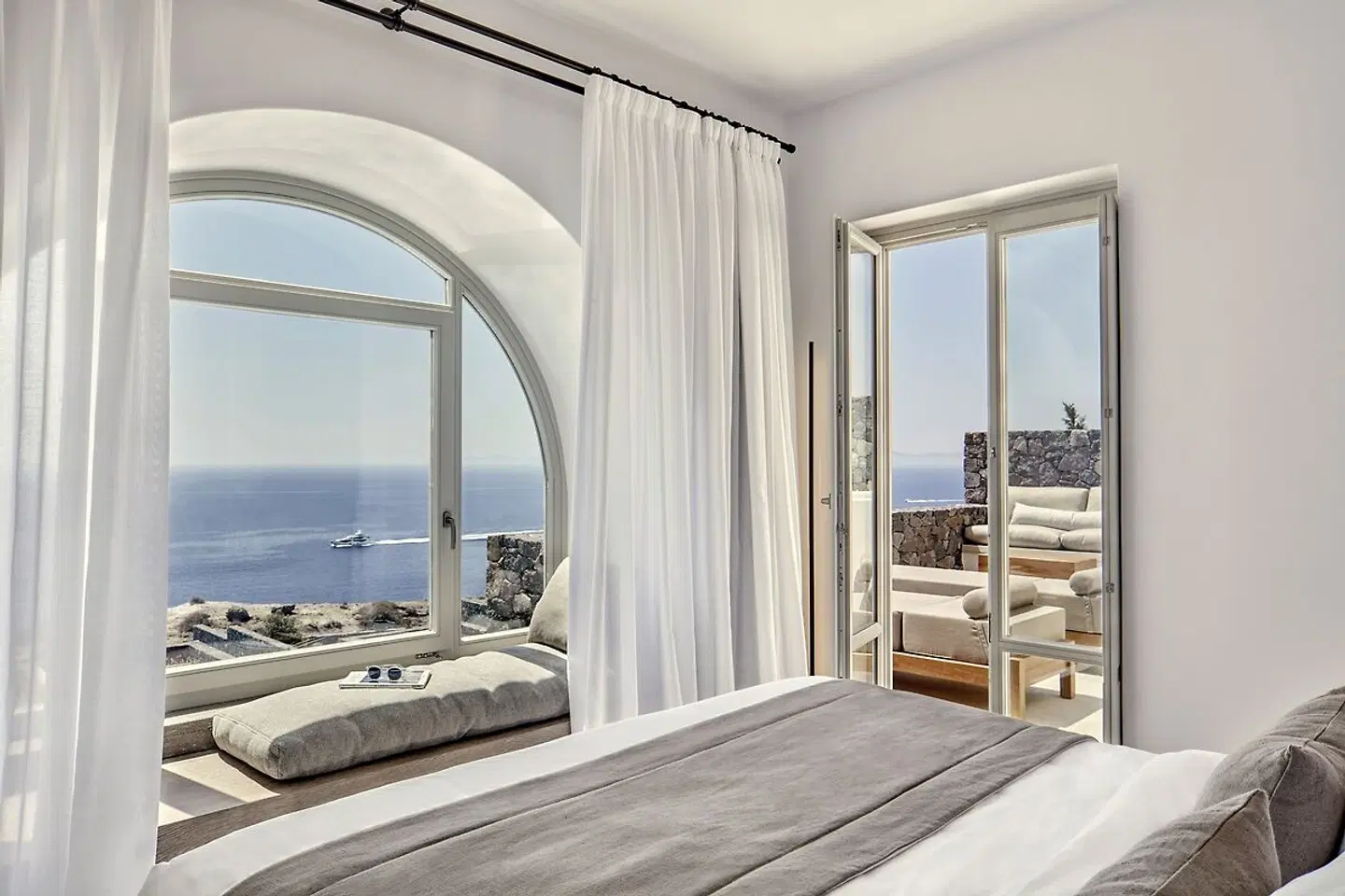 Canaves Epitome ROOM_EXAMPLE