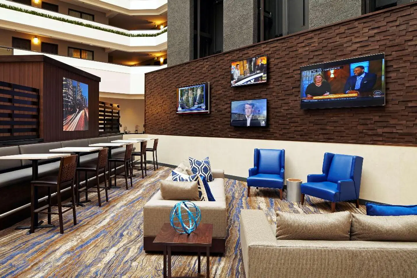 Embassy Suites by Hilton Los Angeles International Airport North Bar