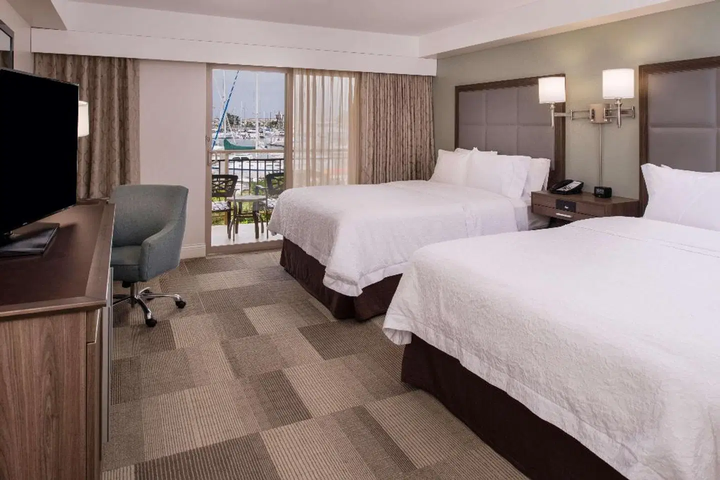 Hampton Inn Channel Islands Harbor ROOM_EXAMPLE