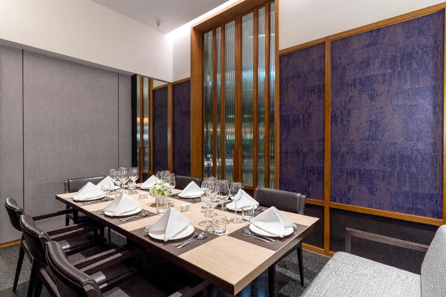 Villa Deva Resort And Hotel Bangkok Restaurant