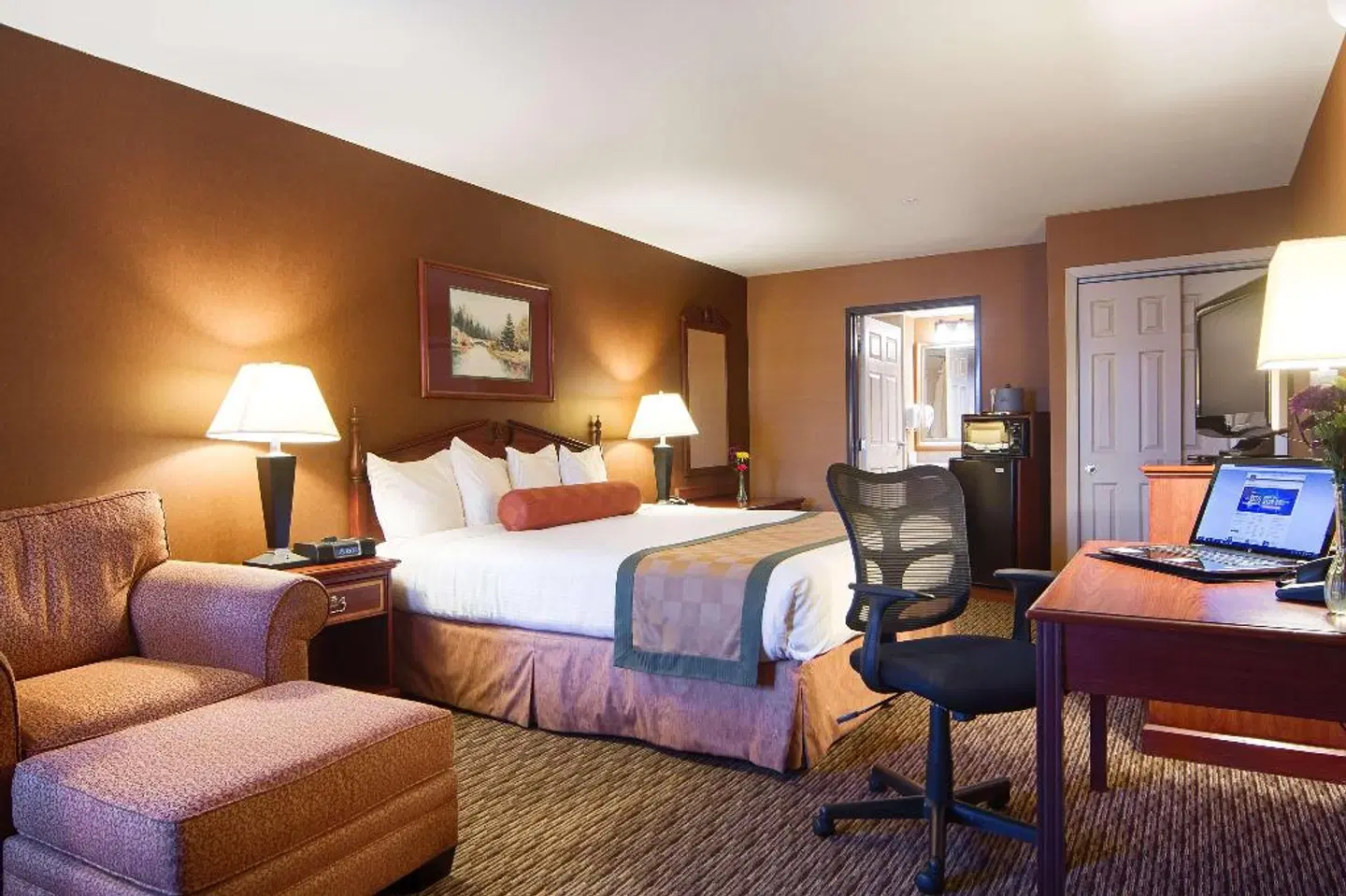 Best Western Exeter Inn & Suites ROOM_EXAMPLE