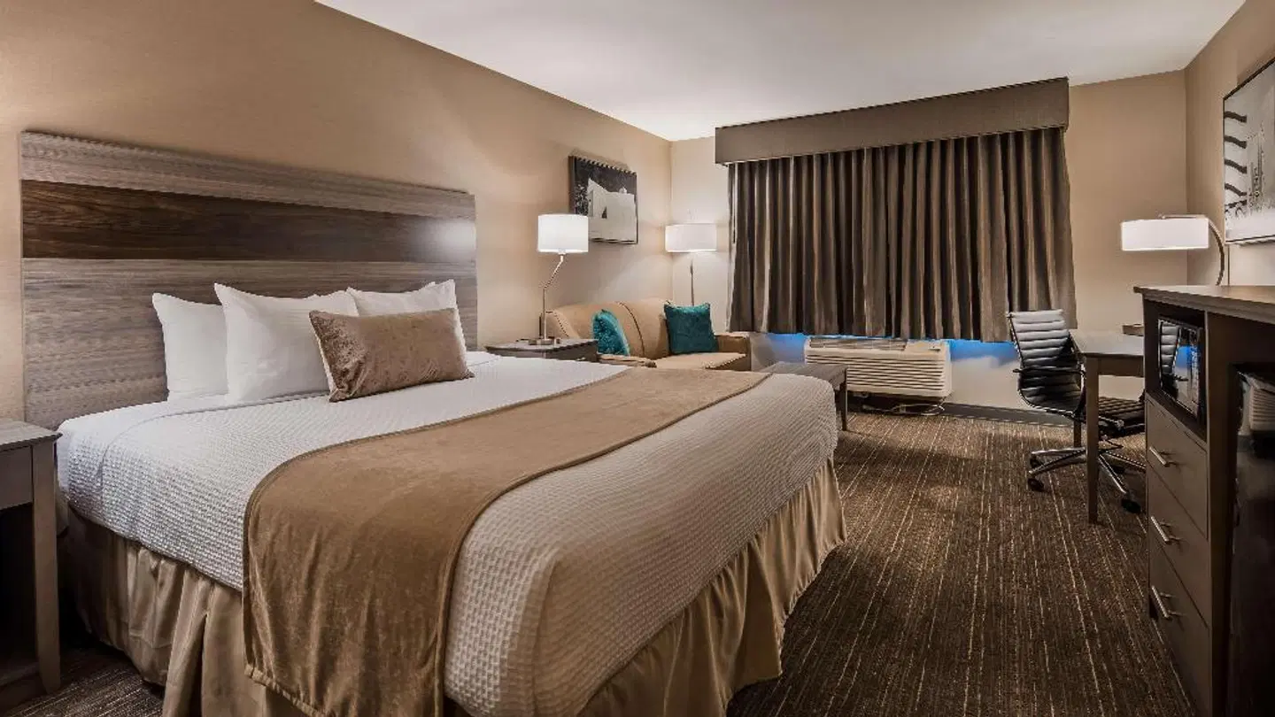 Best Western PLUS Executive Inn ROOM_EXAMPLE