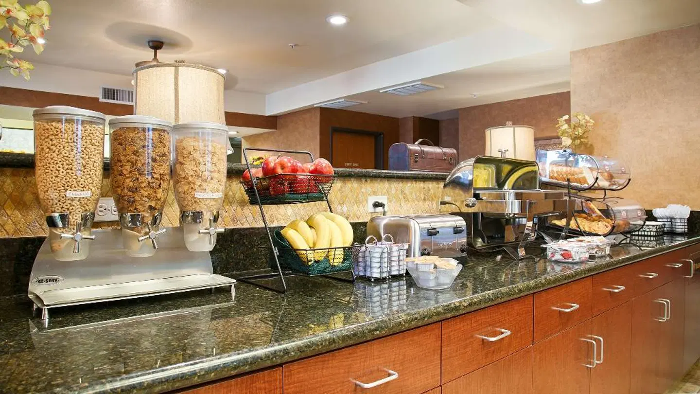 Best Western Exeter Inn & Suites Restaurant