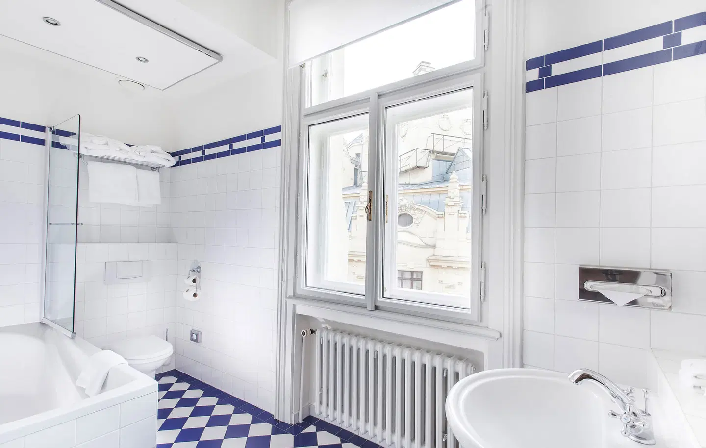 Paris Prague Badezimmer