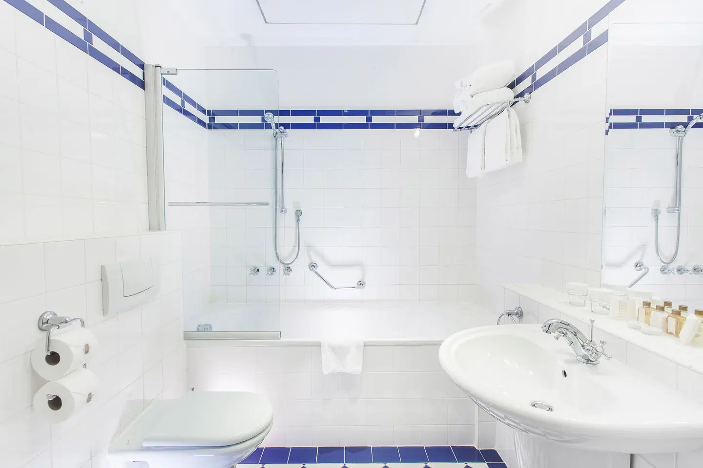 Paris Prague Badezimmer