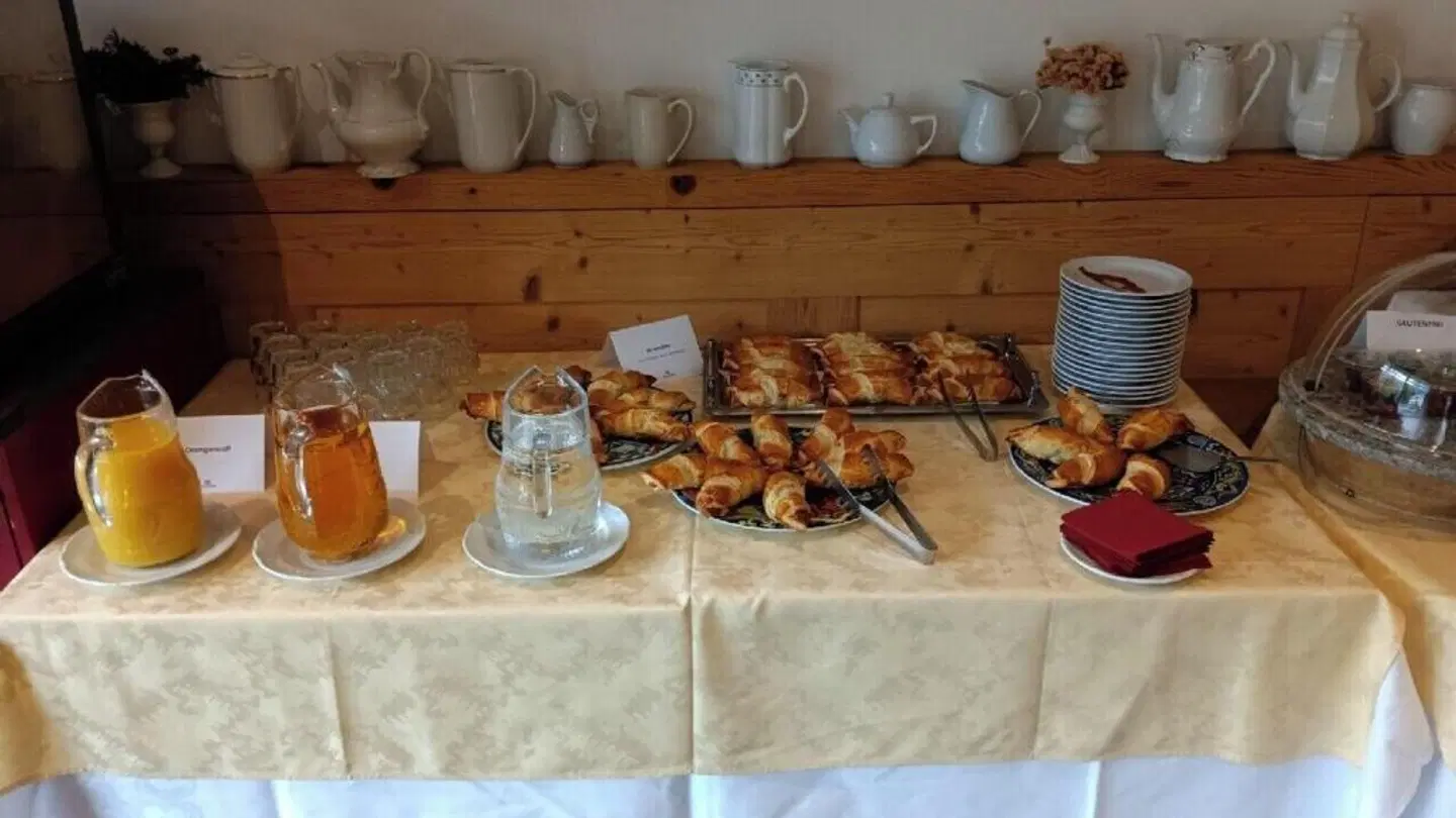 Carlton-Europe Vintage Erwachsenenhotel Restaurant