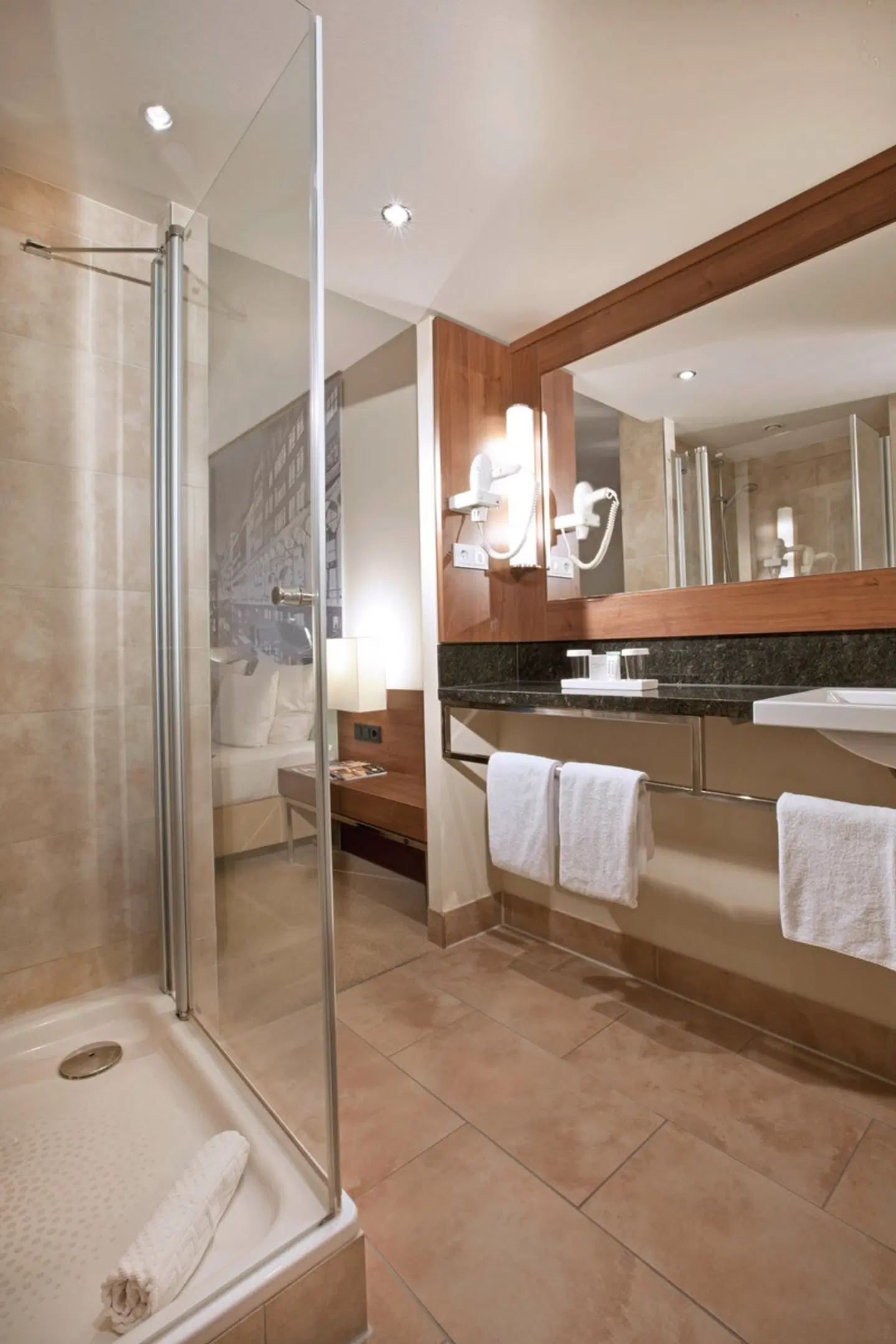 Lindner Hotel Hamburg Am Michel Badezimmer