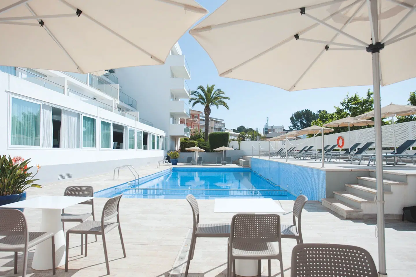 Aparthotel Novo Mar OUTDOOR_POOL