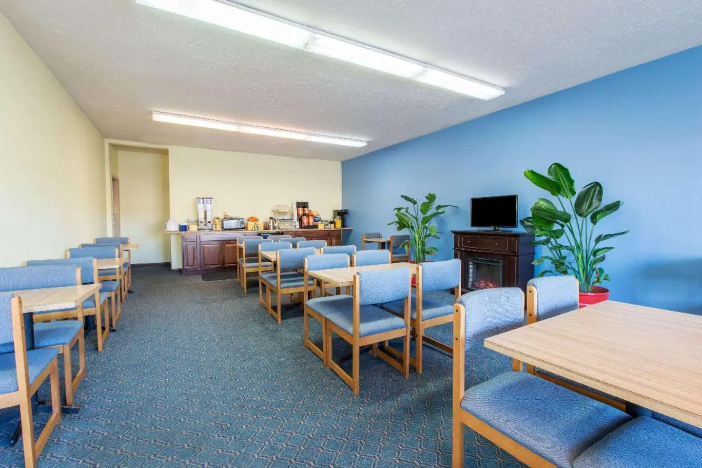 Days Inn by Wyndham Frankfort Restaurant