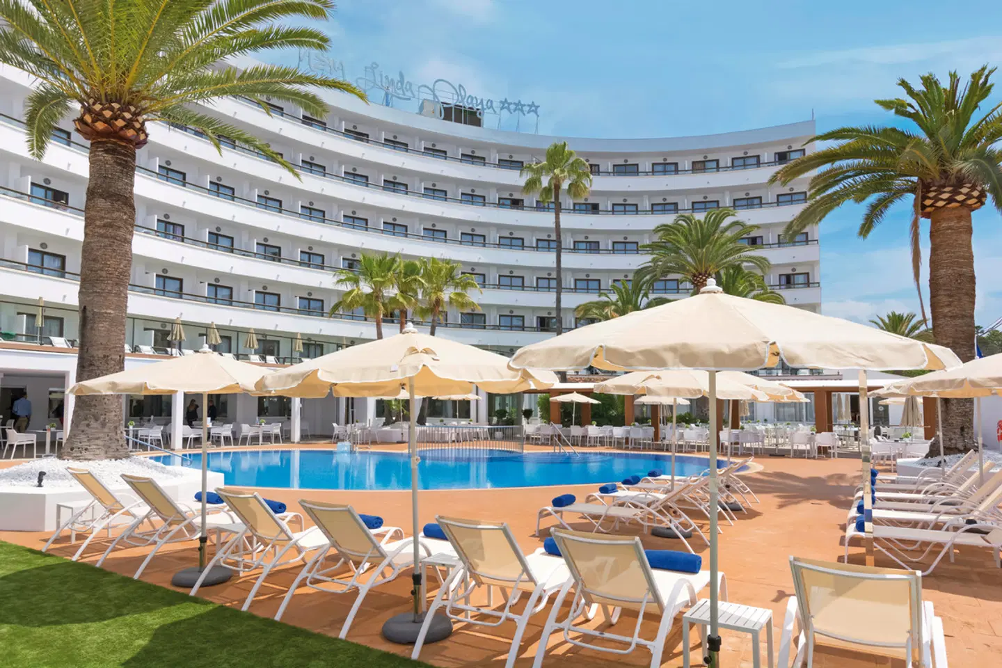 HSM Linda Playa OUTDOOR_POOL