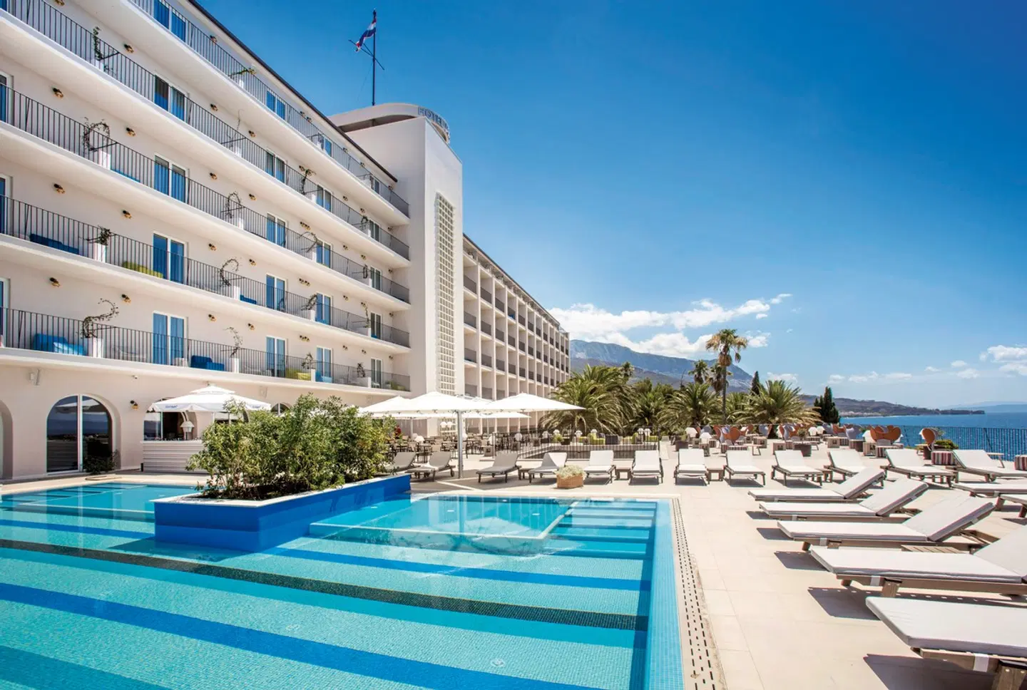 Bluesun Hotel Jadran OUTDOOR_POOL