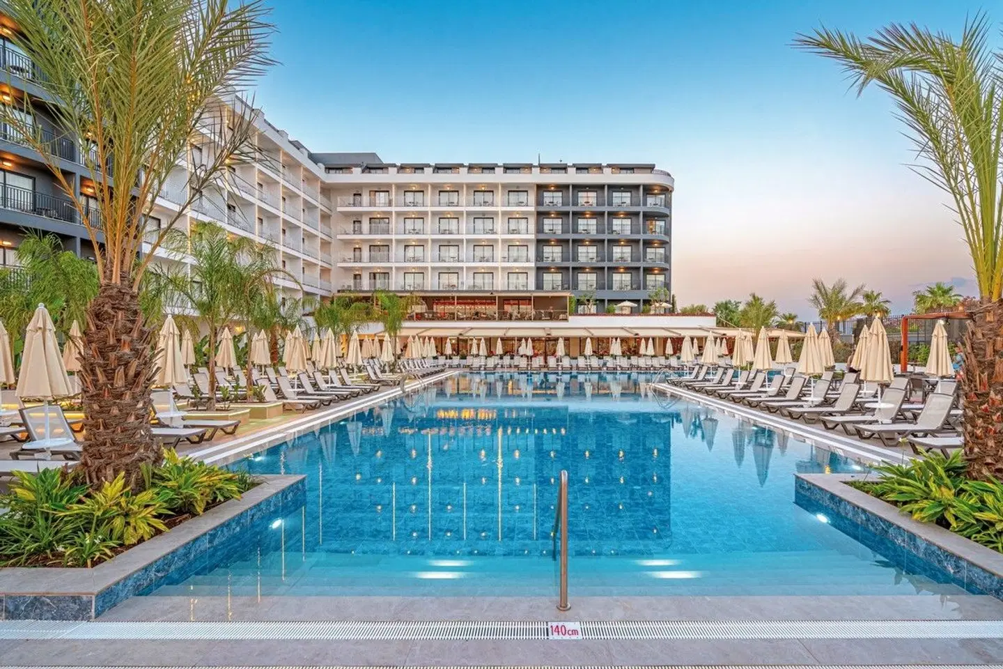 Vox Maris Resort OUTDOOR_POOL