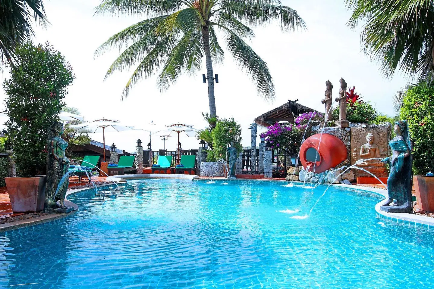 Boomerang Village Cottages OUTDOOR_POOL