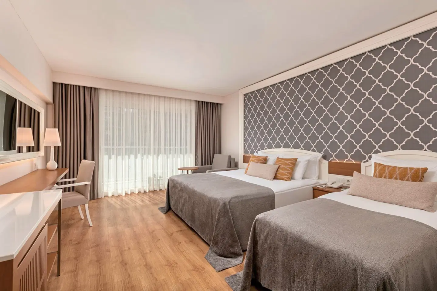 Sherwood Exclusive Lara ROOM_EXAMPLE