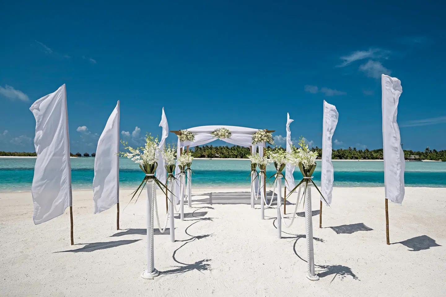 Naladhu Private Island Maldives Terrasse