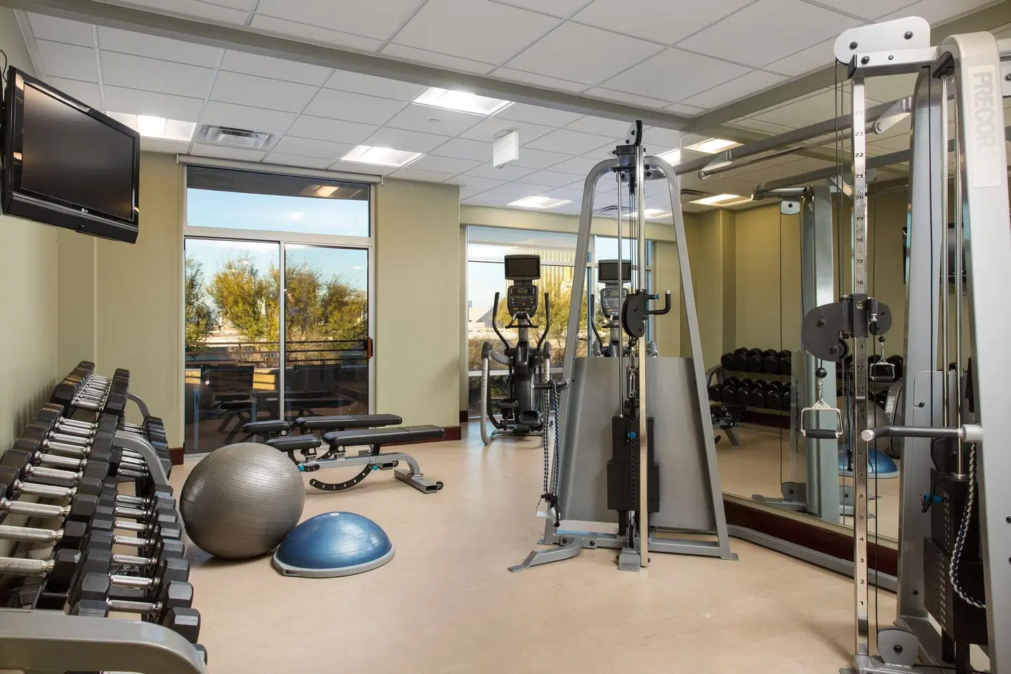 Staybridge Suites Las Vegas SPORTS_AND_LEISURE