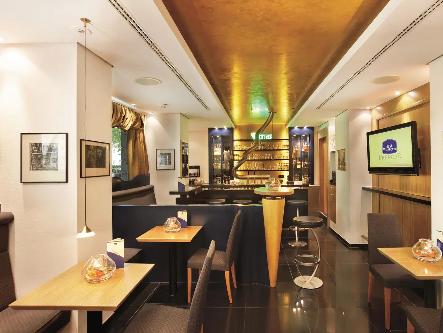 Best Western Premier Arosa Hotel Restaurant