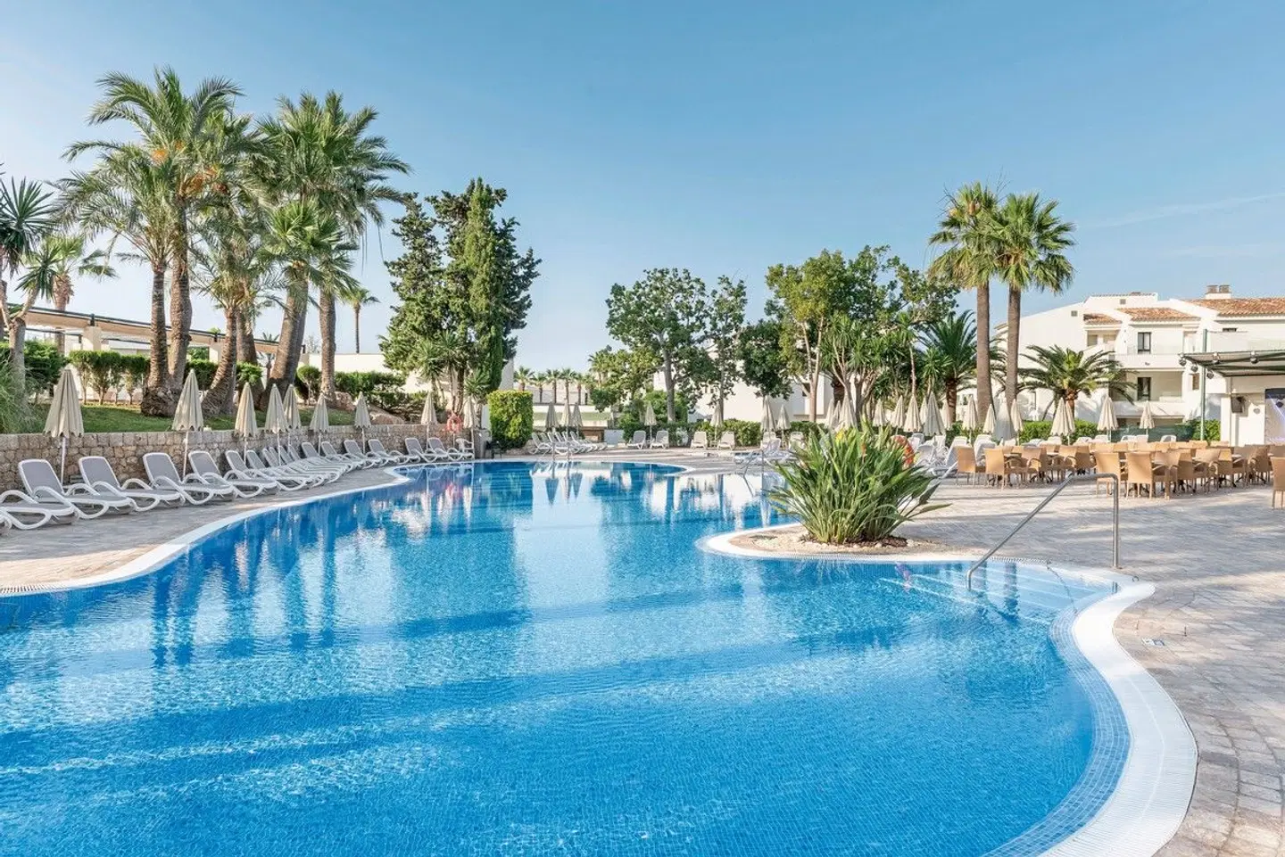 Welikehotel Marfil Playa OUTDOOR_POOL