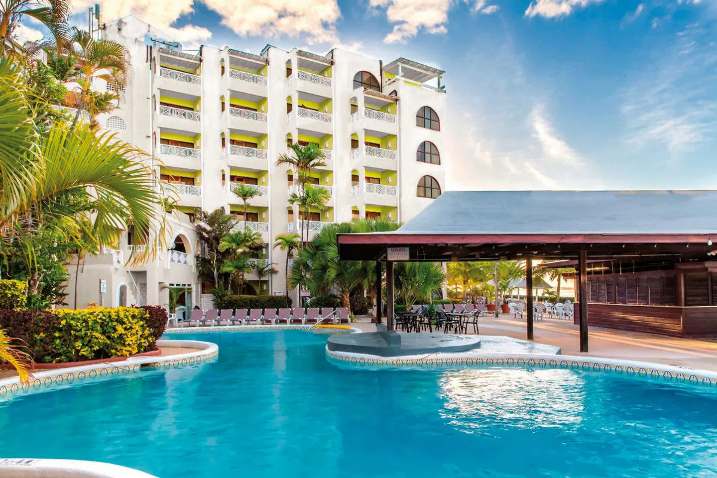Barbados Beach Club OUTDOOR_POOL
