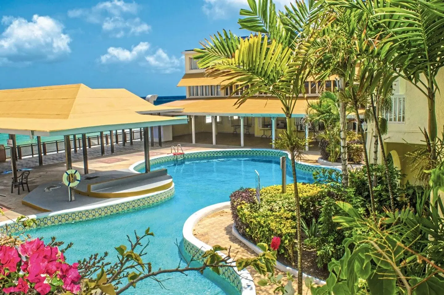 Barbados Beach Club OUTDOOR_POOL