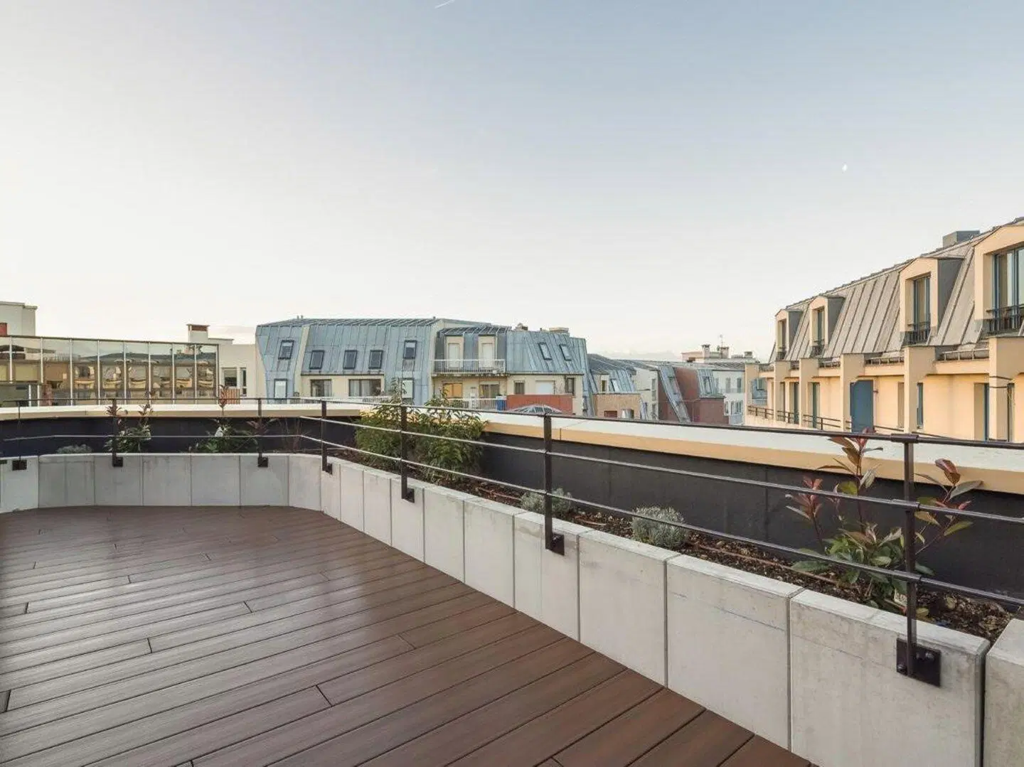 Generator Paris Terrasse