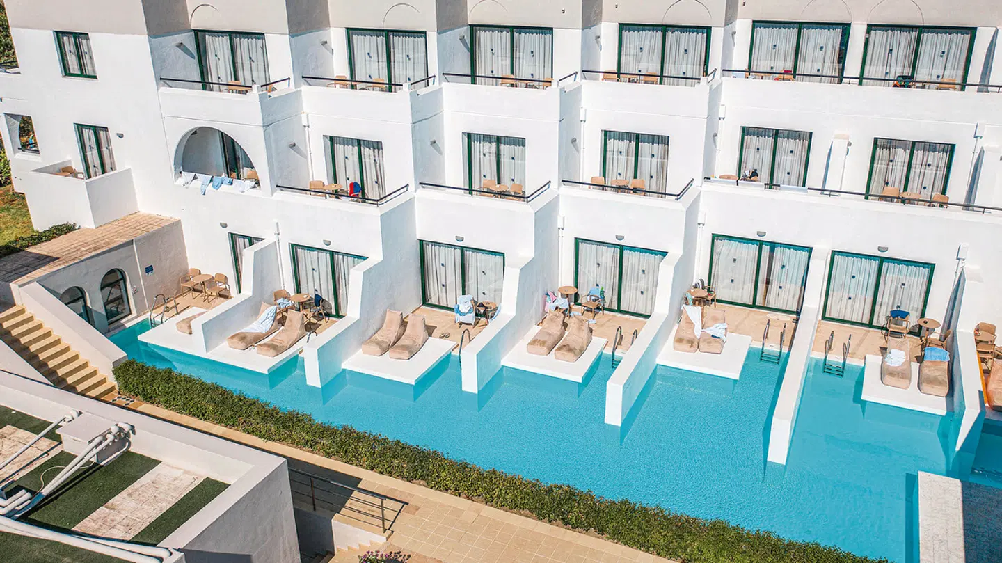 Calypso Palace MODEL_IMPRESSION