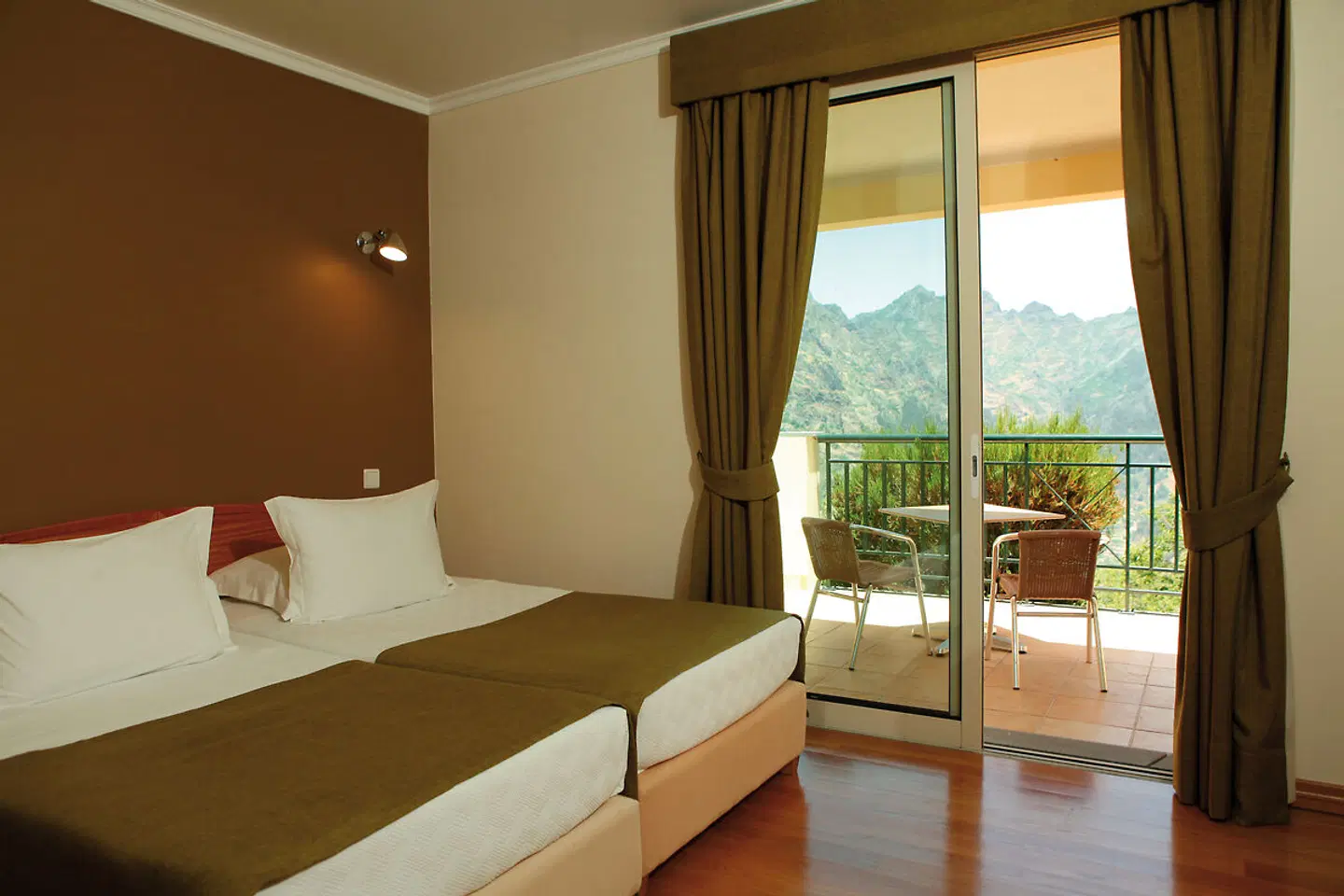 Eira do Serrado Hotel & Spa ROOM_EXAMPLE