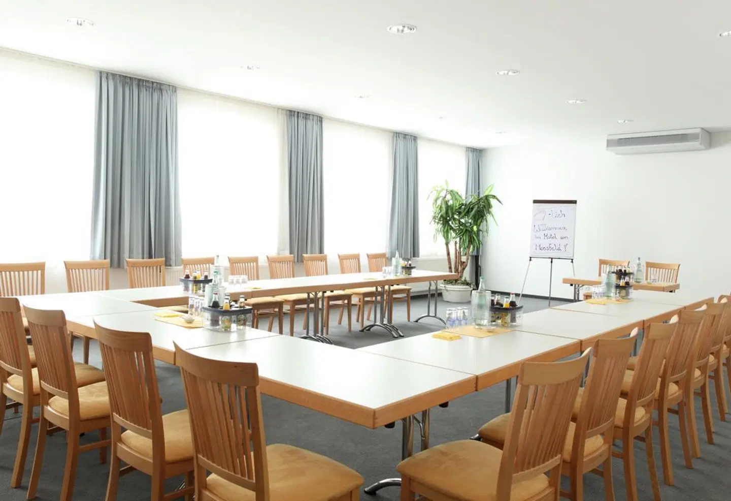 Am Moosfeld Konferenz