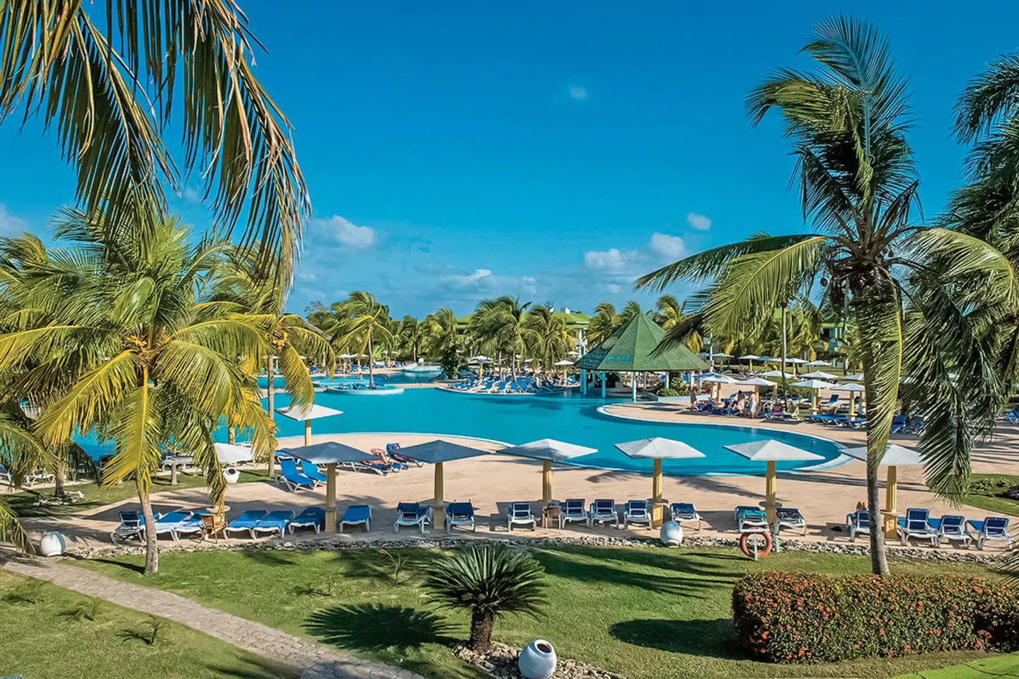 Playa Costa Verde OUTDOOR_POOL