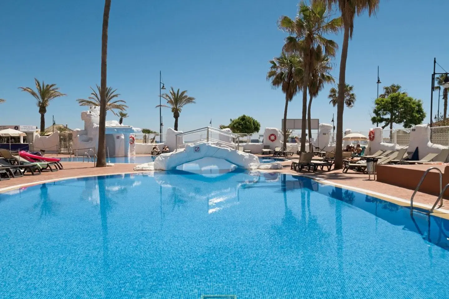Ibersol Torremolinos Beach OUTDOOR_POOL