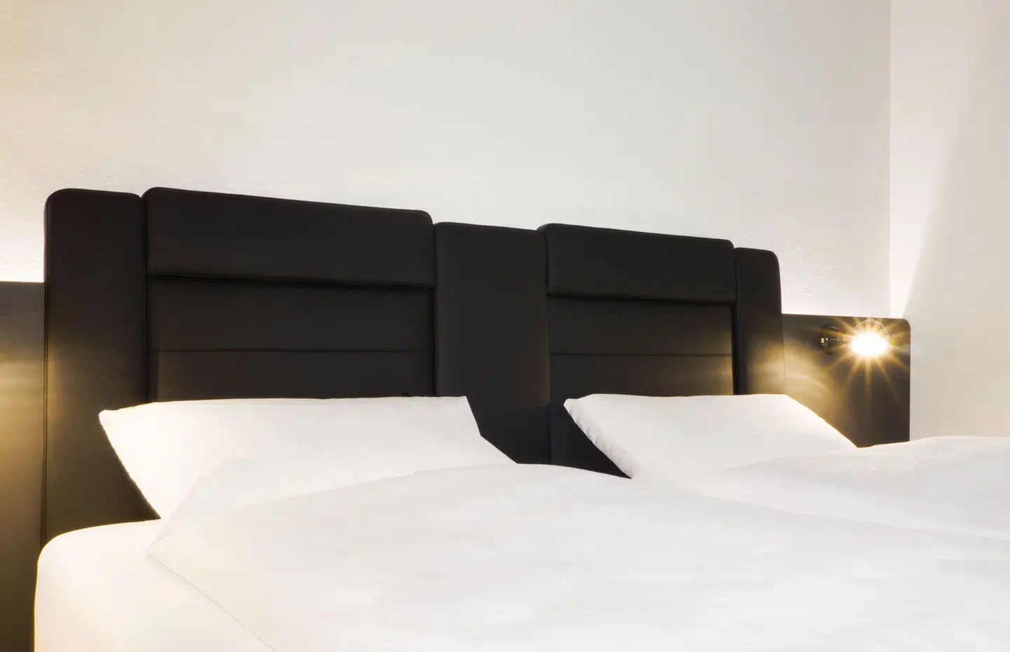 V8 Hotel Köln @MOTORWORLD, an Ascend Hotel Collection Member ROOM_EXAMPLE