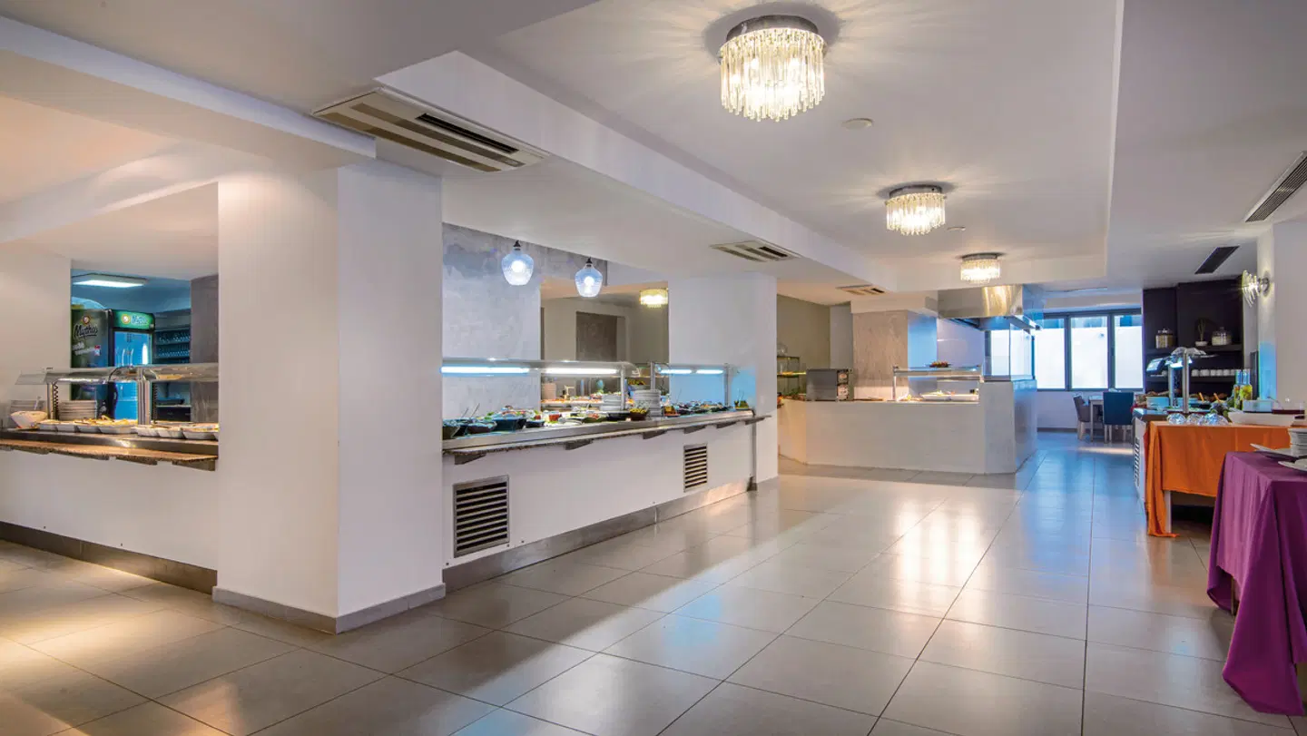 Lagomandra Beach Hotel Restaurant