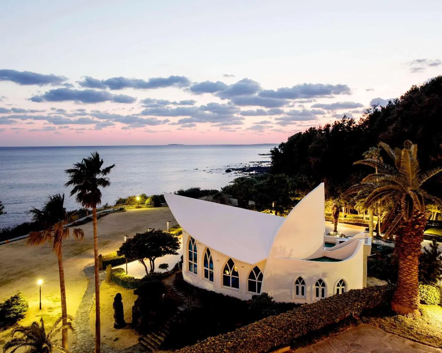 Parnas Hotel Jeju EXTERIOR