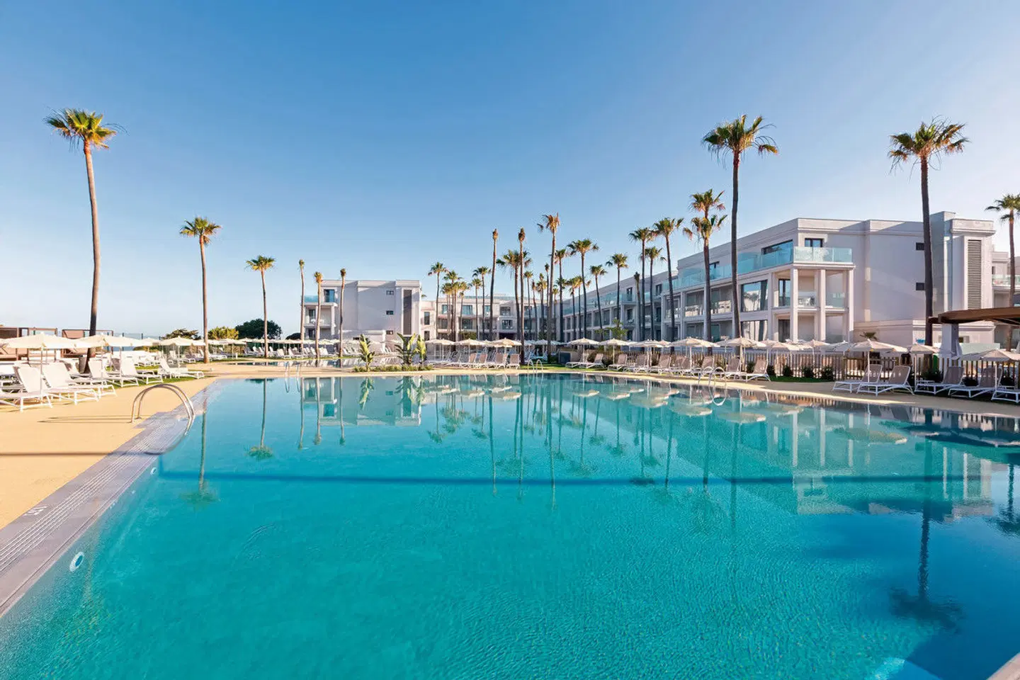 Hipotels Barrosa Park OUTDOOR_POOL