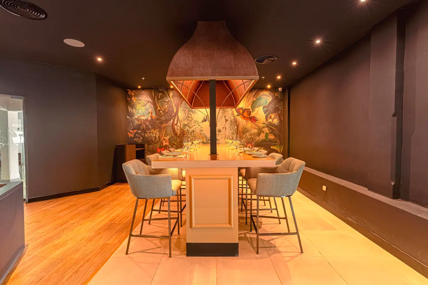 Santo Domingo Bay Convention Resort & Casino Bar