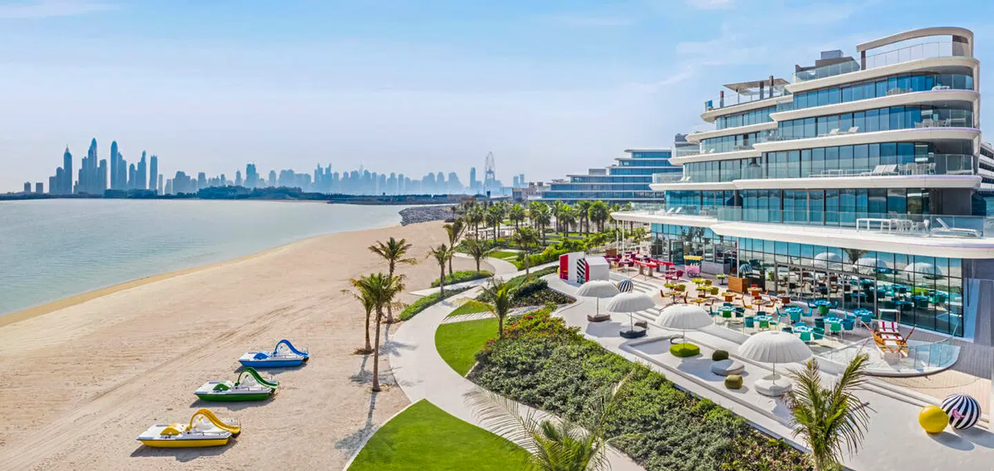 W Dubai - The Palm Strand