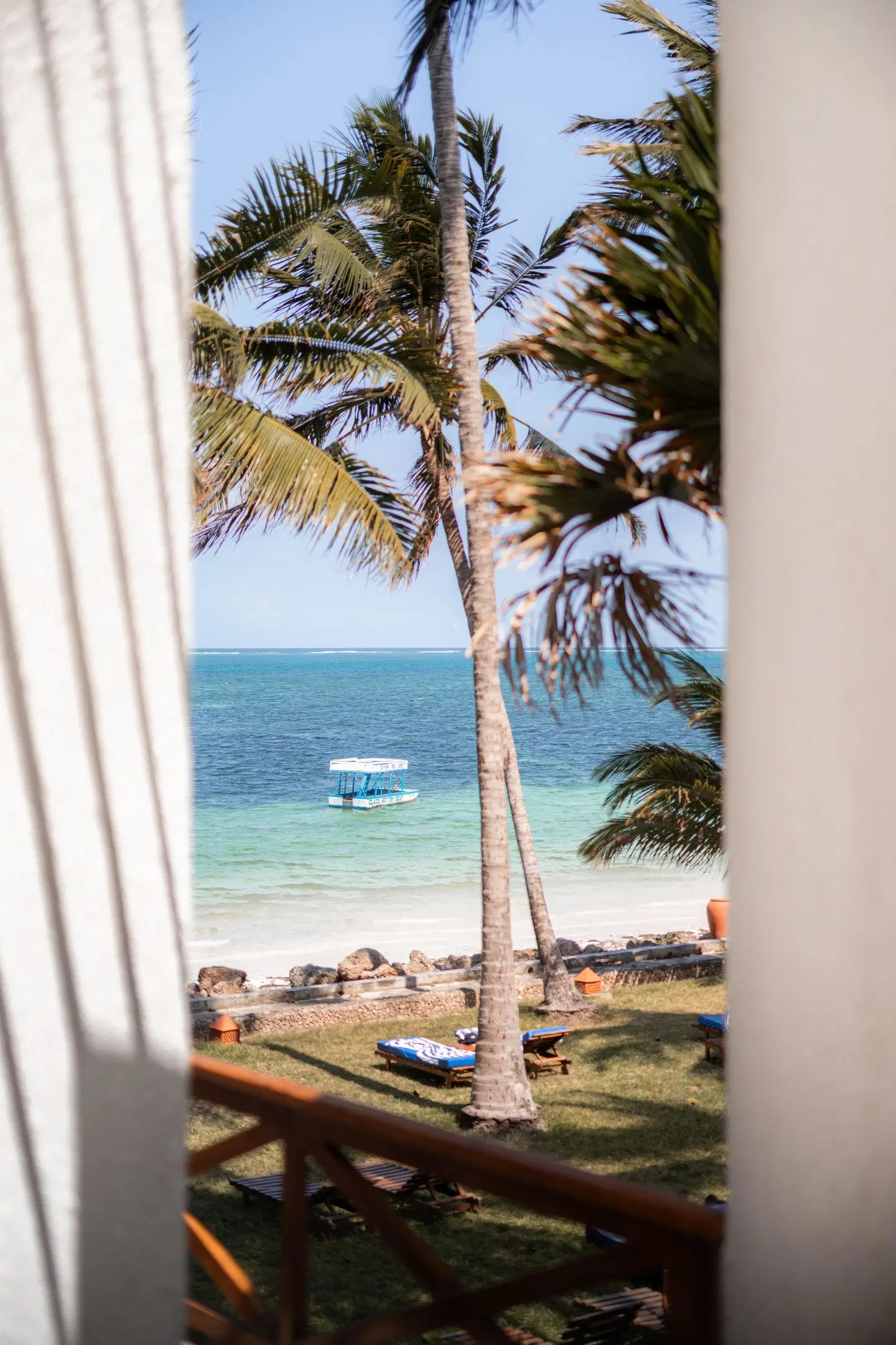 Severin Sea Lodge BEACH