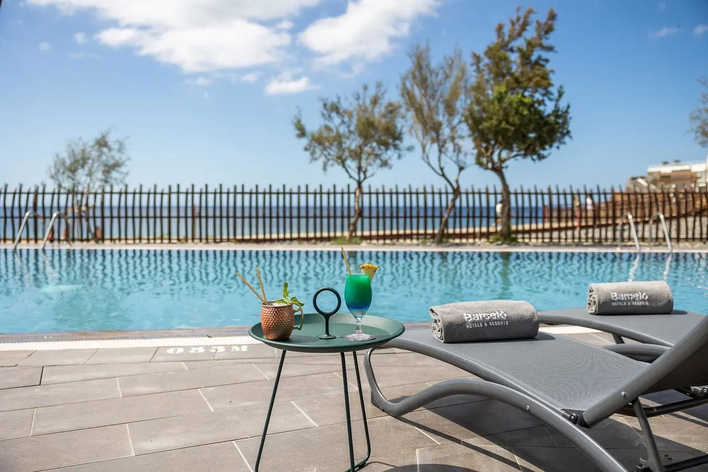 Barceló Tenerife Royal Level OUTDOOR_POOL