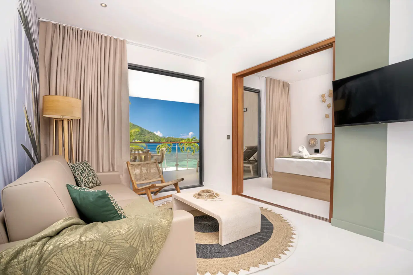 Cook's Bay Hotel & Suites ROOM_EXAMPLE