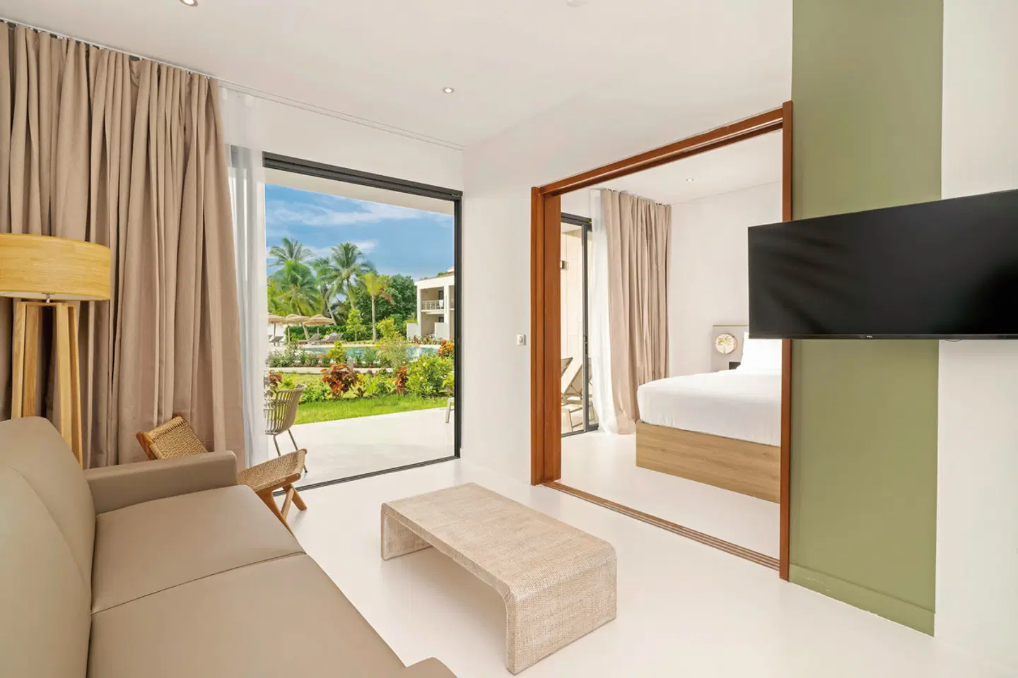 Cook's Bay Hotel & Suites ROOM_EXAMPLE