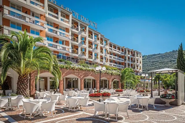 Savoy Palace EXTERIOR