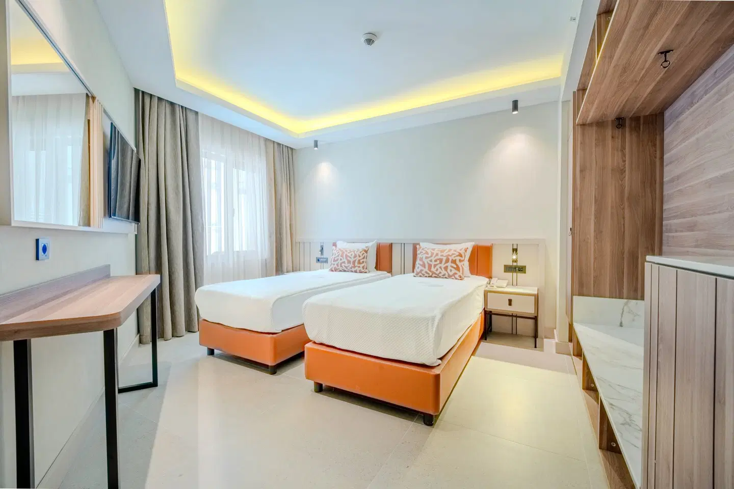 Side Sun ROOM_EXAMPLE