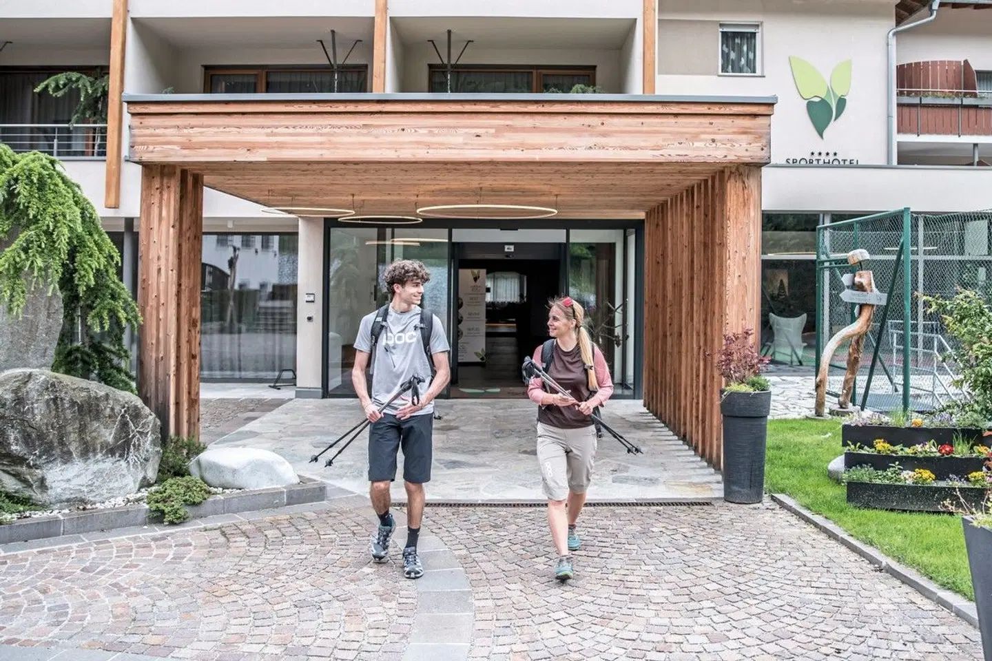 Sporthotel Zoll PEOPLE