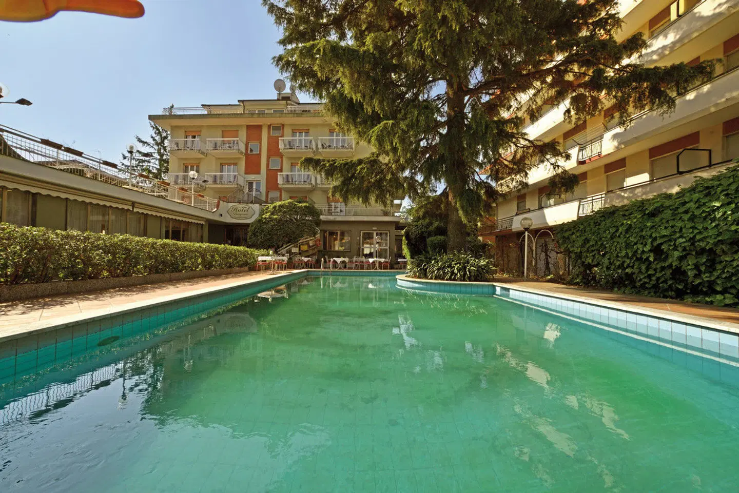 Bergamo Mare OUTDOOR_POOL