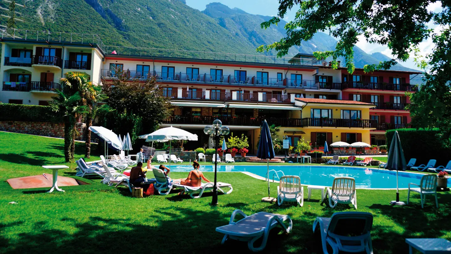 Park Hotel Val di Monte EXTERIOR