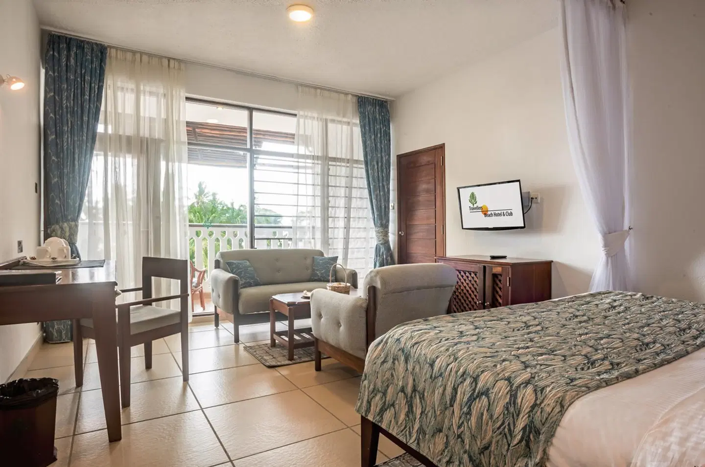 Traveller's Beach ROOM_EXAMPLE