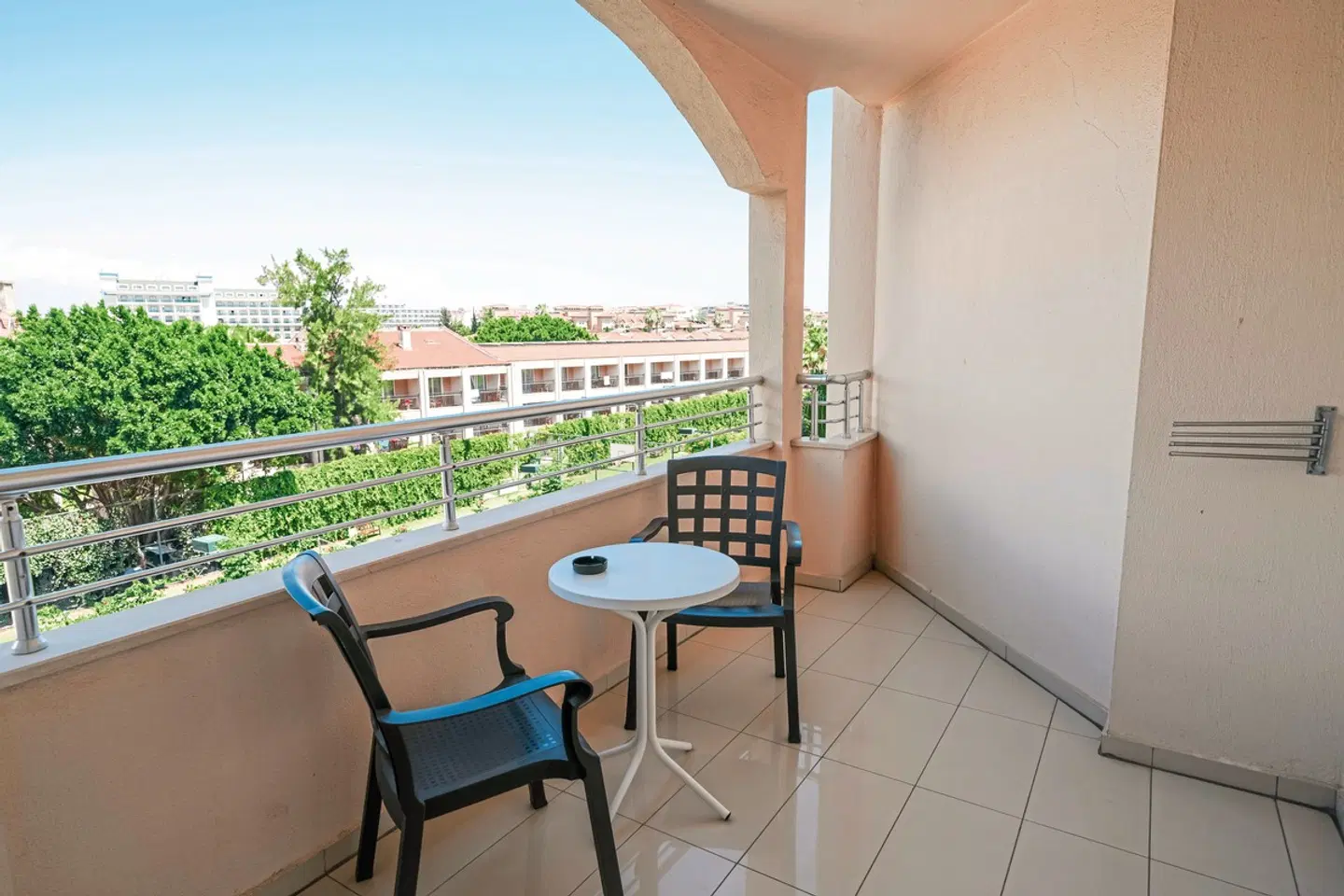 Calimera Hane Garden Terrasse