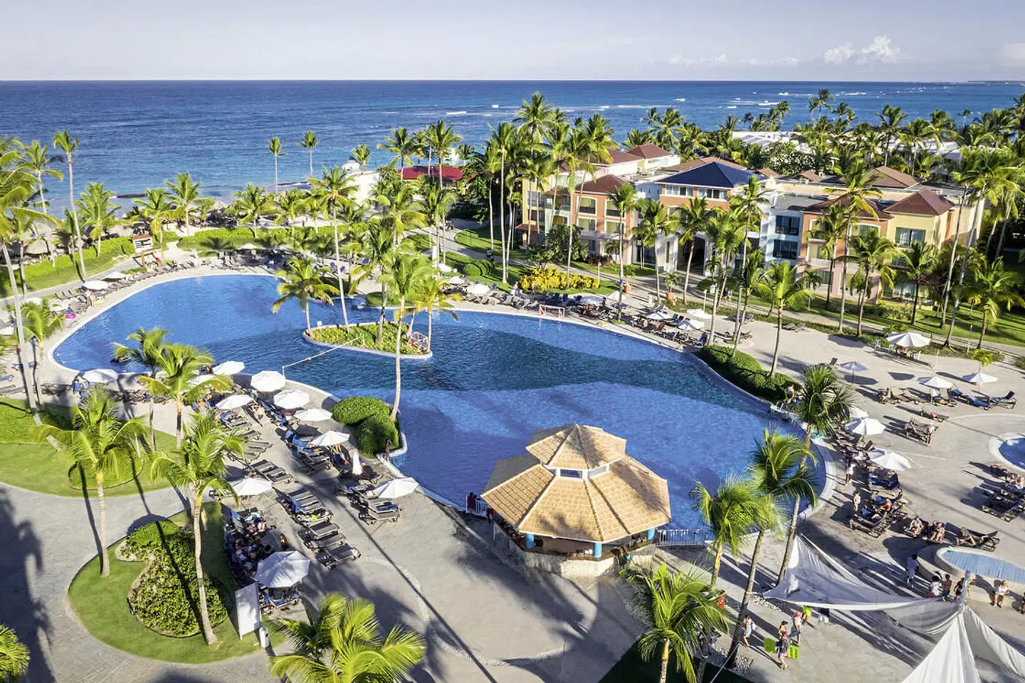 Ocean Blue & Sand EXTERIOR