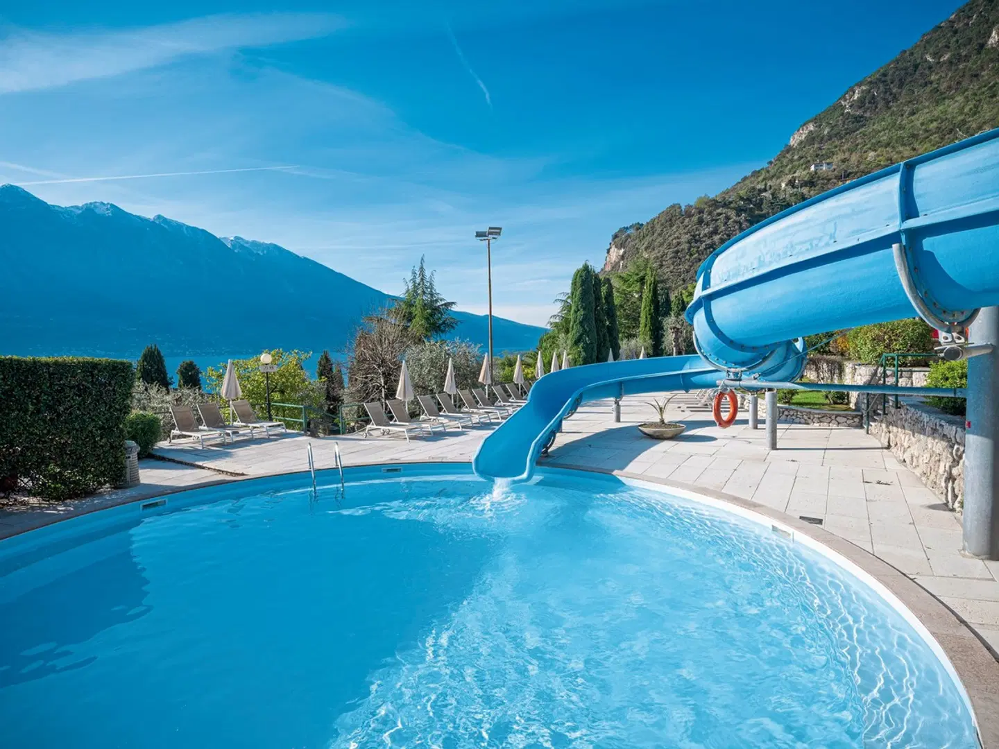 Leonardo da Vinci OUTDOOR_POOL