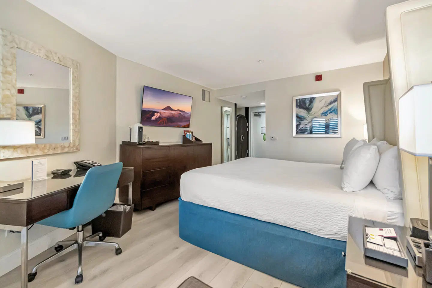 Ocean View Hotel ROOM_EXAMPLE